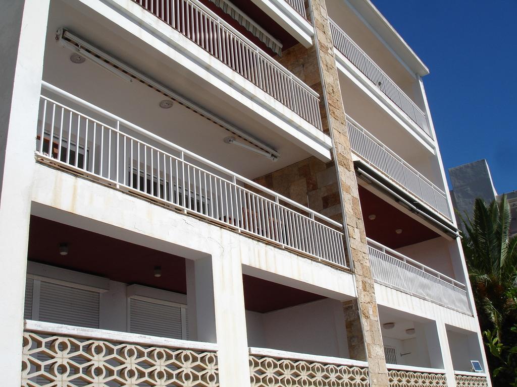 Apartament Belvedere Roses Pokoj fotografie