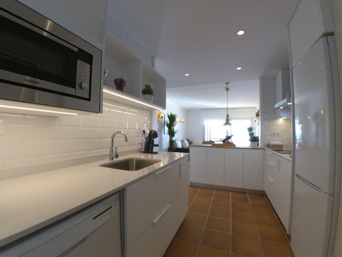 Apartament Belvedere Roses Exteriér fotografie