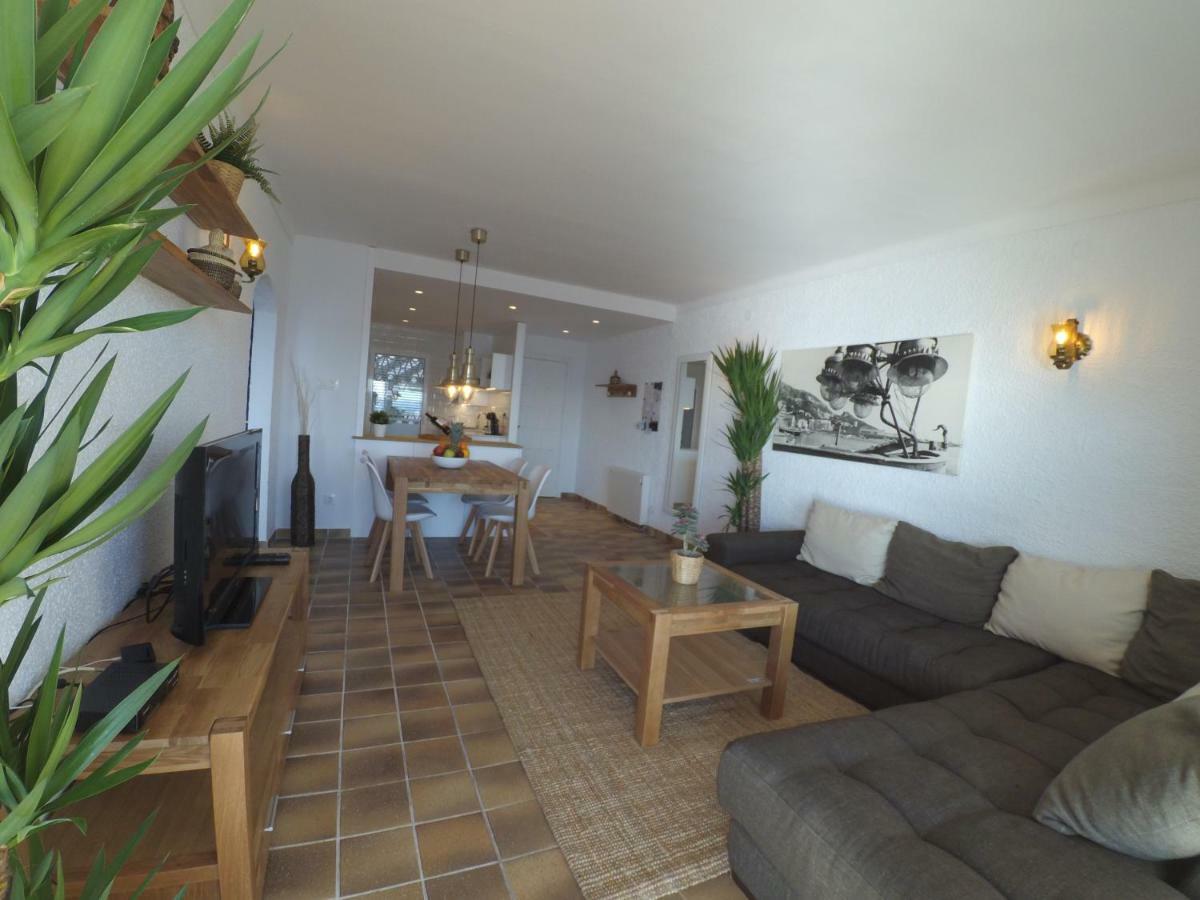 Apartament Belvedere Roses Exteriér fotografie